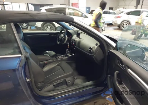 2015 Audi A3 1.8T Premium z USA, uszkodzony, nr VIN WAU6CLFF4F1098965